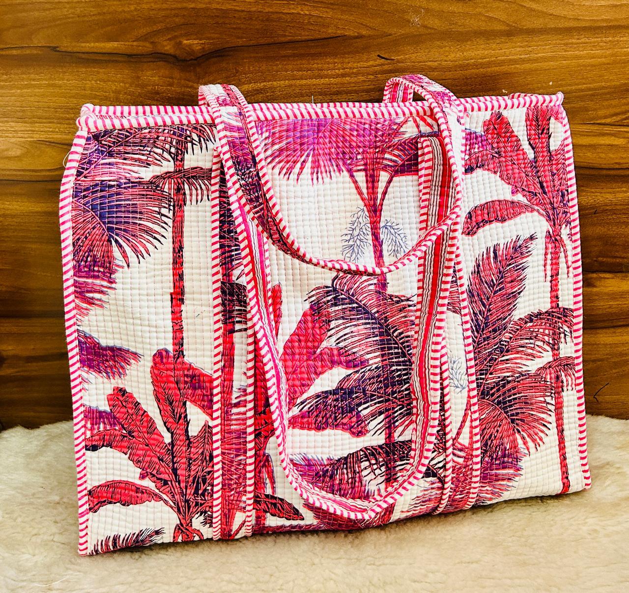 Quilted Tote Bag With Zip Closure